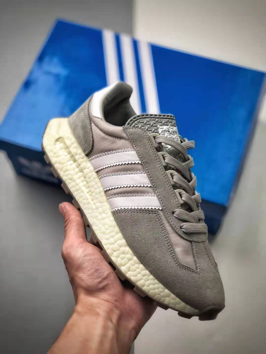 Adidas Retropy E5 Solid Grey Q47101 - Classic Style with Modern Comfort