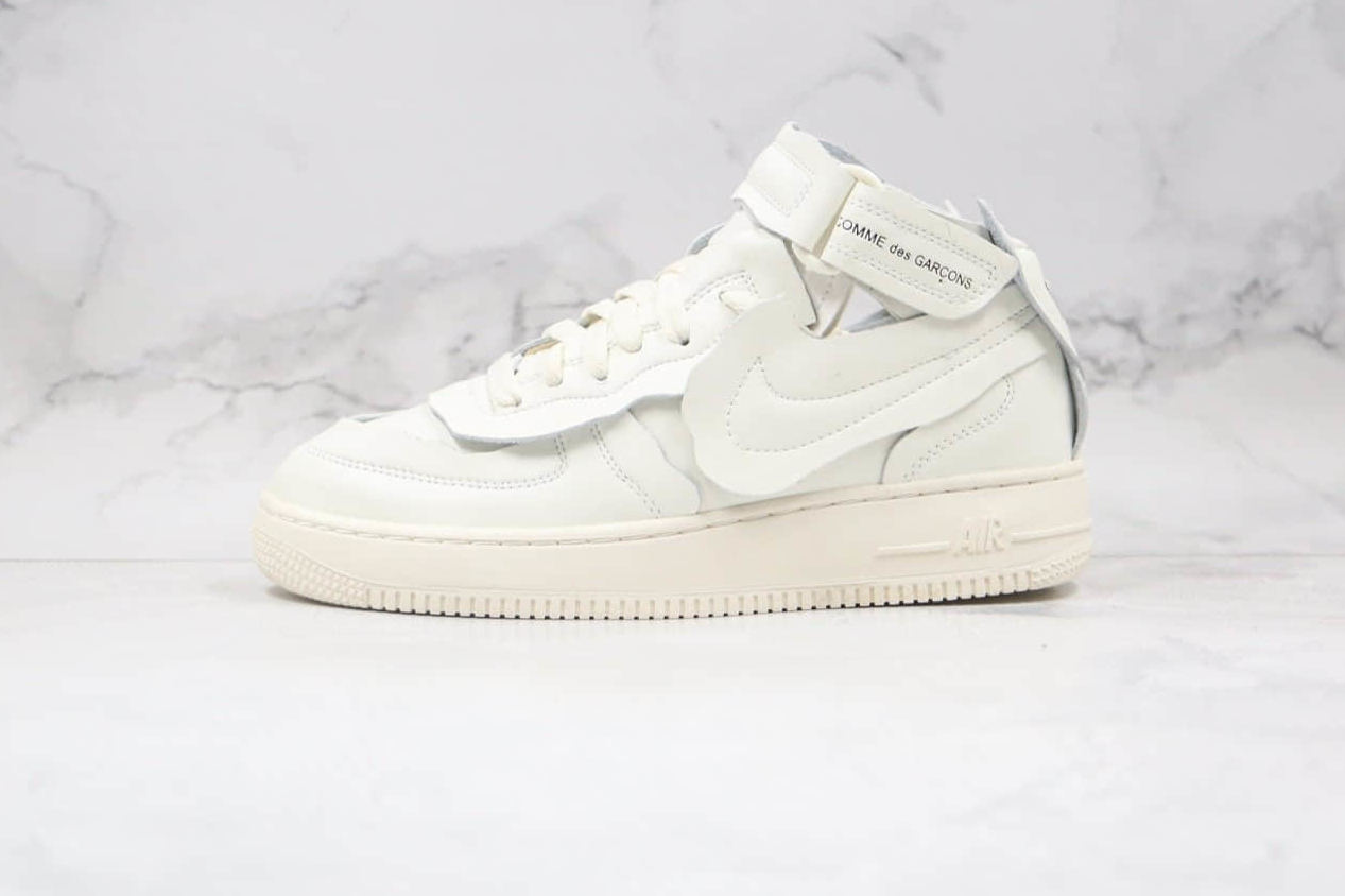 Nike Comme des Garçons x Nike Air Force 1 Mid 'Triple White' DC3601-100 - Exclusive Collaboration for Classic Style
